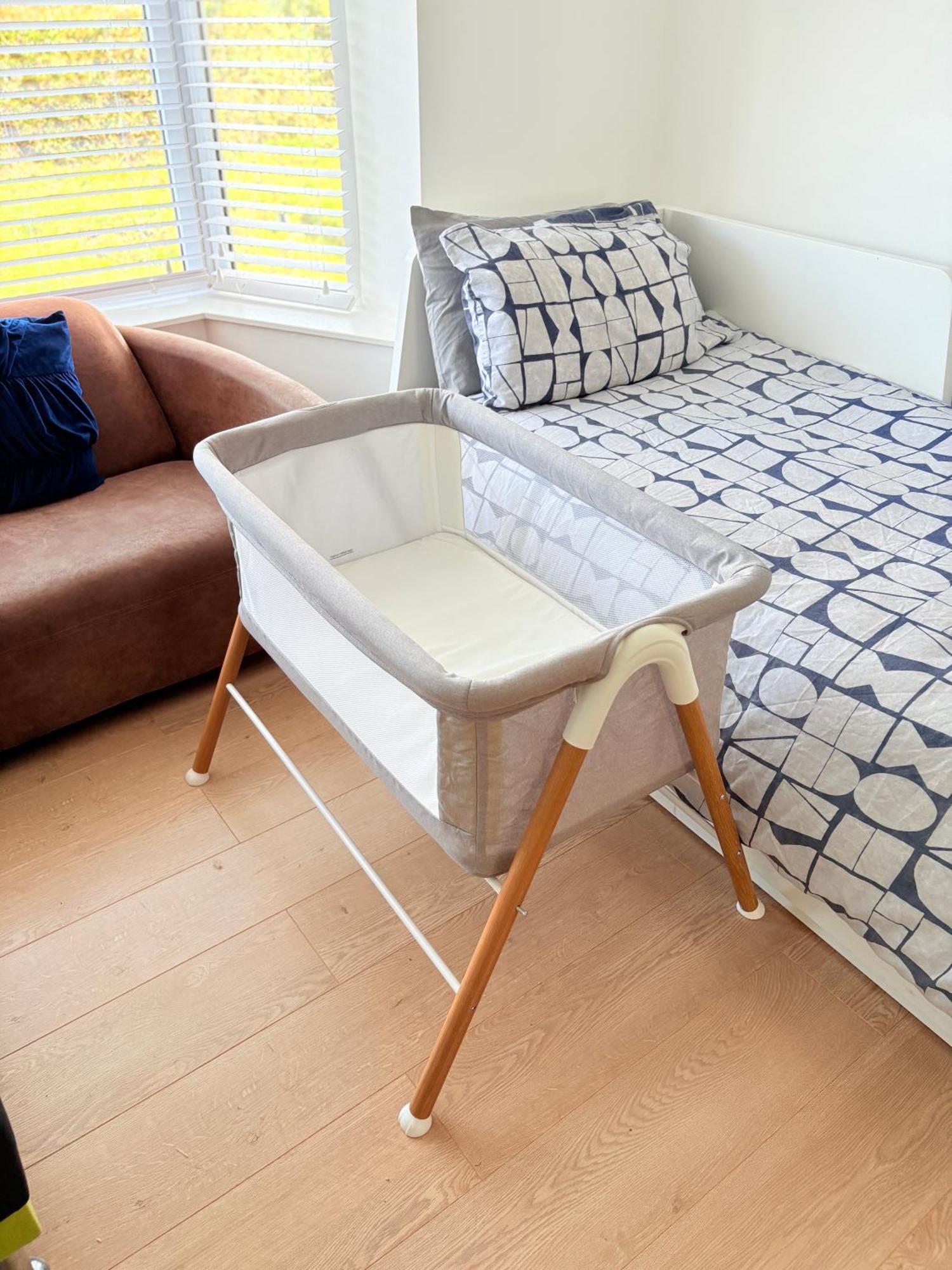 Luton Lodge - Newly Renovated Ideal For Short Stay, Close To Airport Train Station, Free Parking Off Street , Luxury Comfort In Low Price ภายนอก รูปภาพ